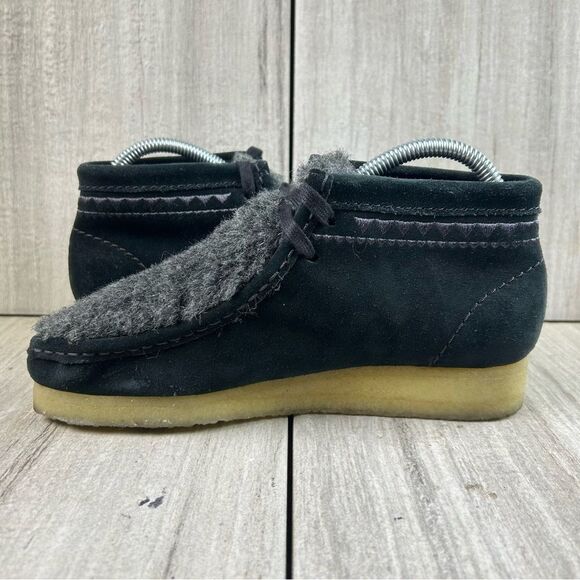 Clarks Wallabee Originals Black Faux Fur Suede Desert Chukka Boot Women’s Size 7 - Picture 4 of 10